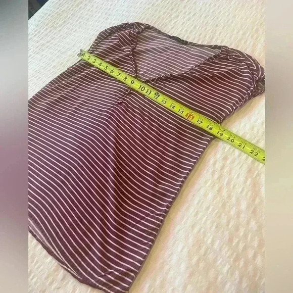 Abercrombie and fitch striped top size medium - Picture 2 of 5